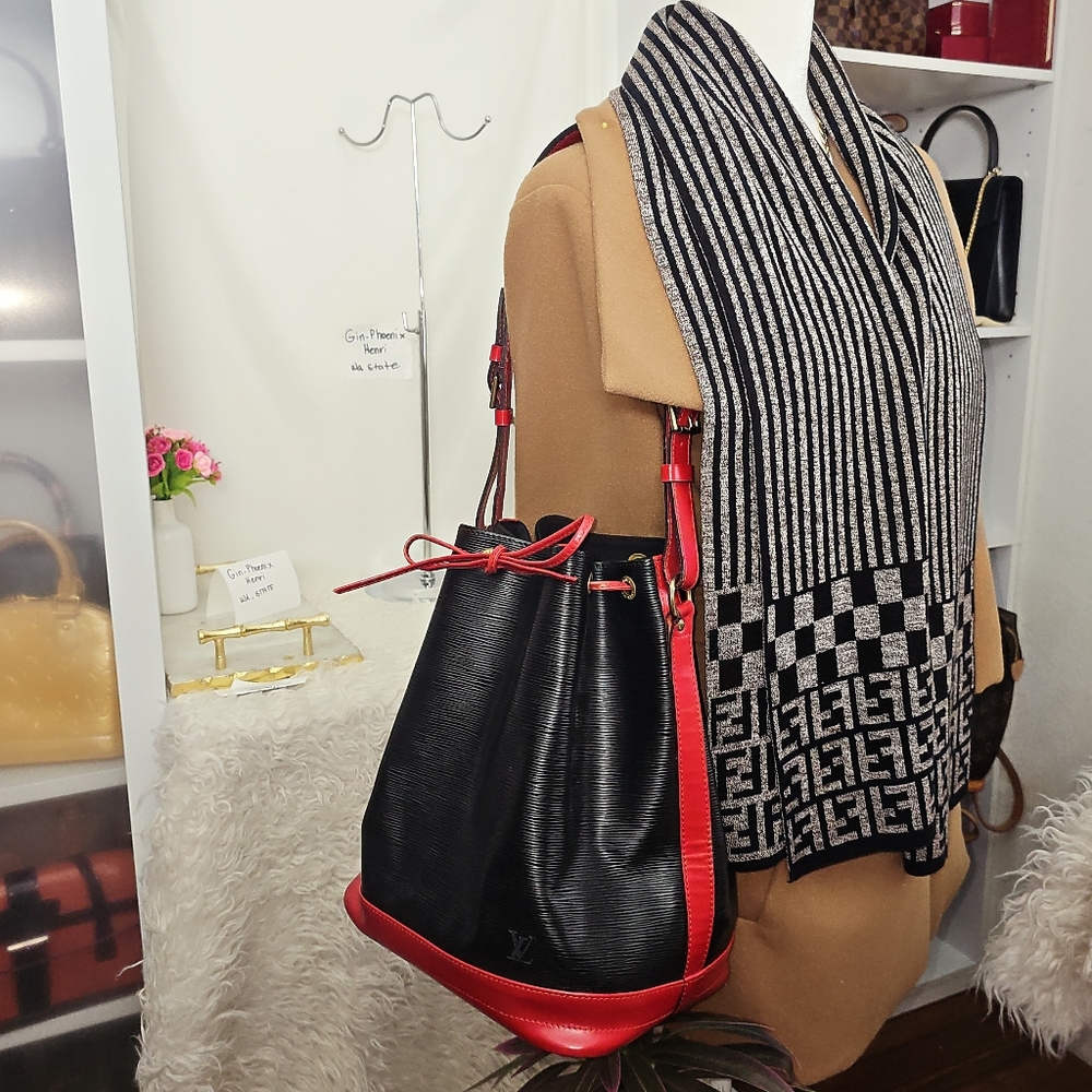 Authentic Louis Vuitton Noe Bucket Bag Epi - Picture 2 of 16